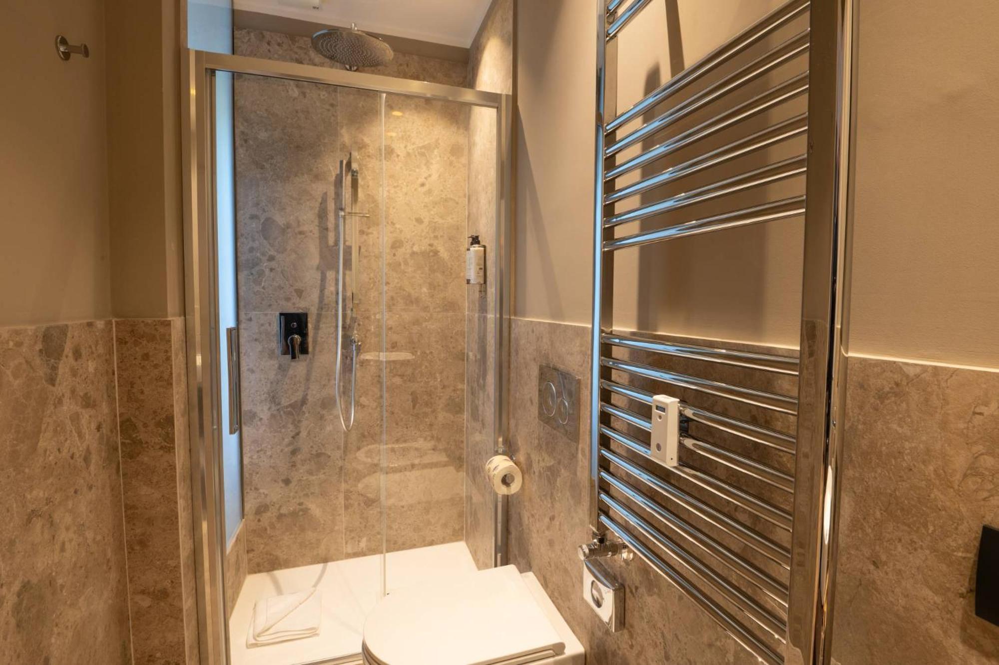 Domus 213 Guest House Рим Экстерьер фото